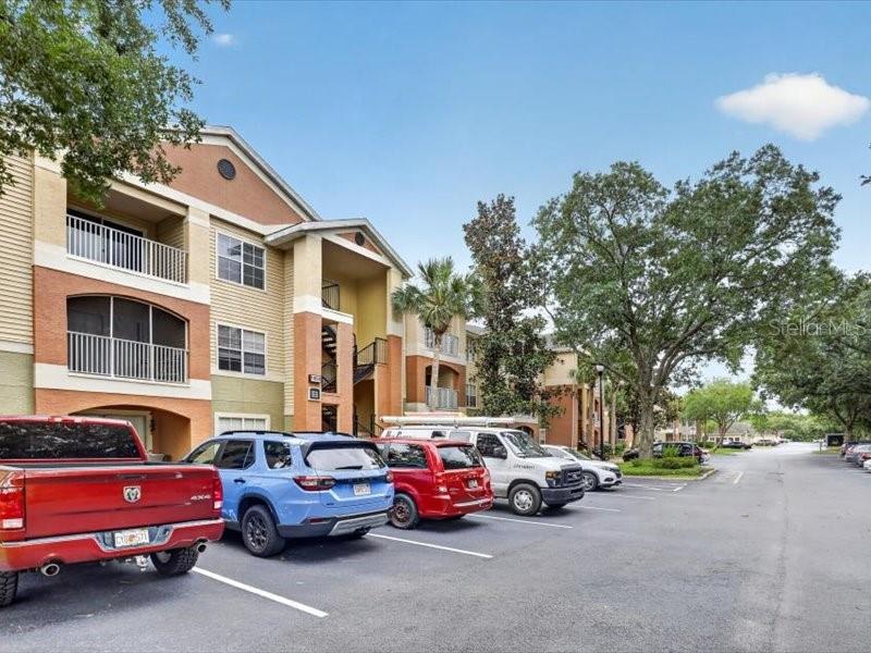 VILLAS AT LAKESIDE A CONDO - Residential