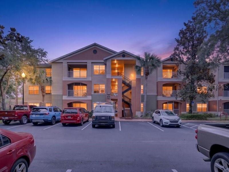 VILLAS AT LAKESIDE A CONDO - Residential