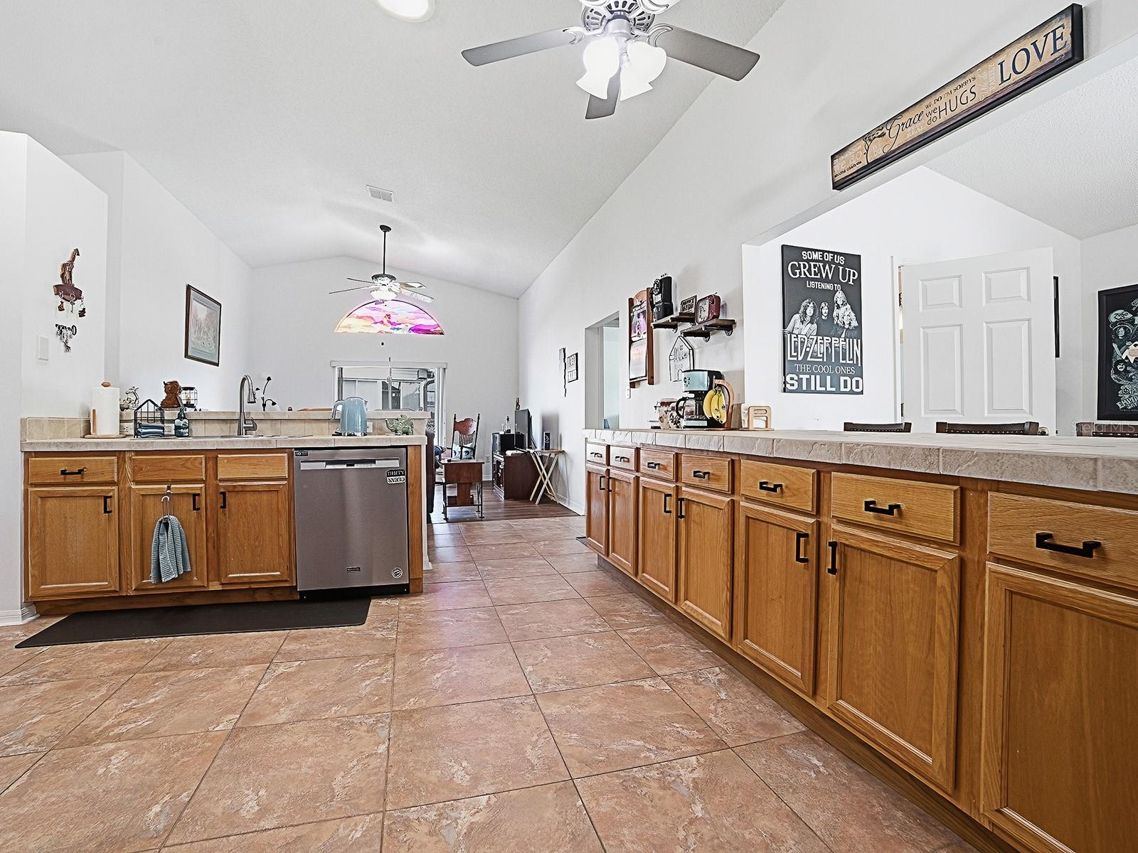 PLANTATION AT LEESBURG RIVER CREST UNIT 02 - Residential