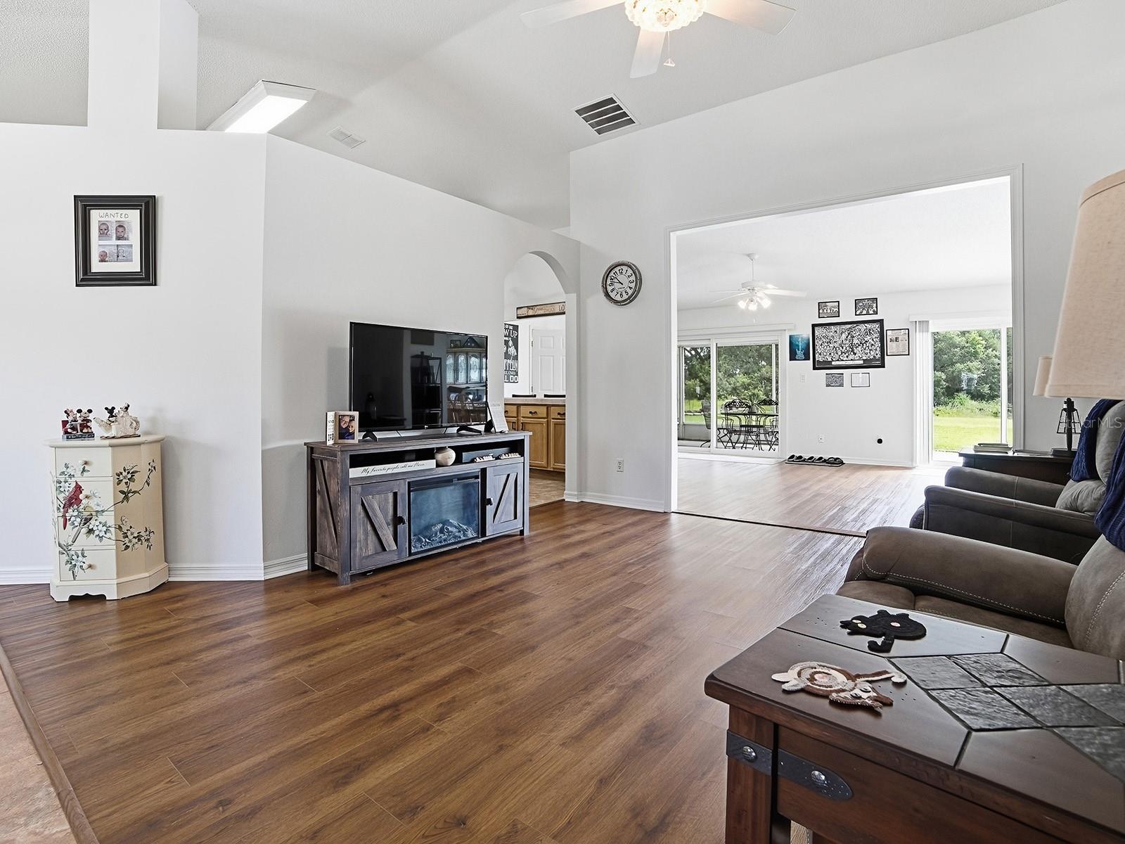PLANTATION AT LEESBURG RIVER CREST UNIT 02 - Residential