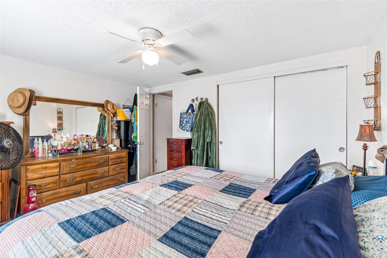 REGENCY PARK - Residential
