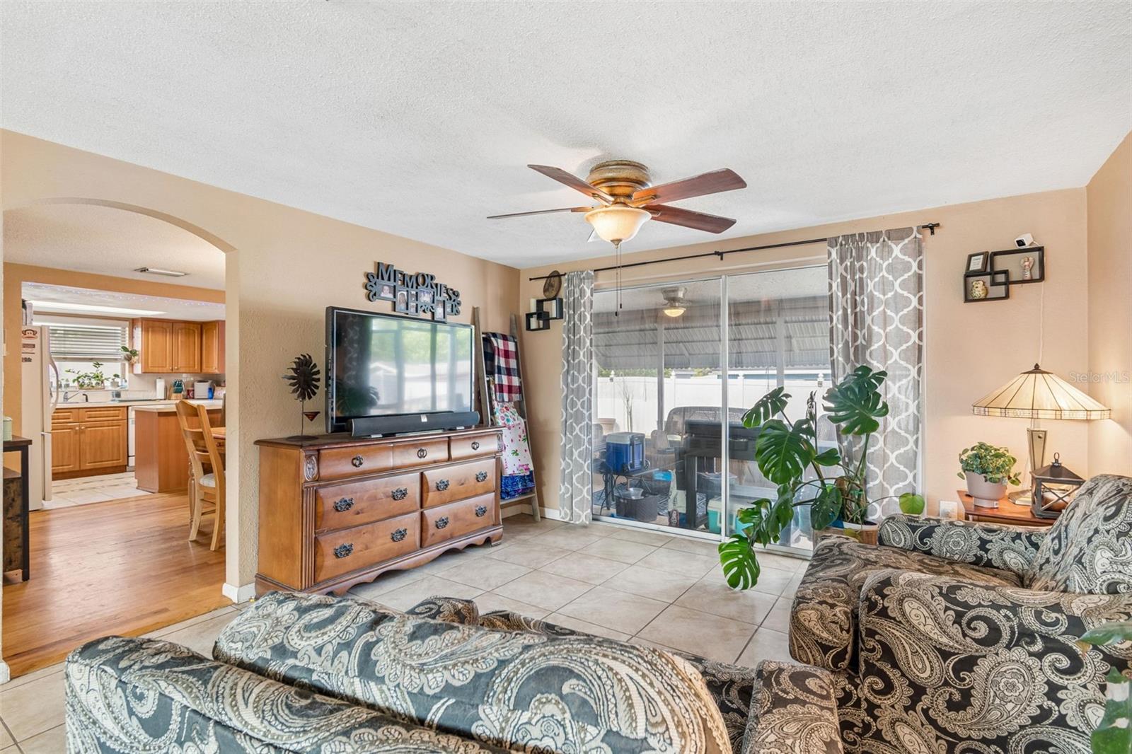 REGENCY PARK - Residential