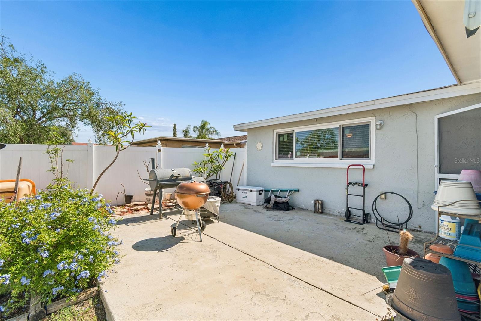 REGENCY PARK - Residential