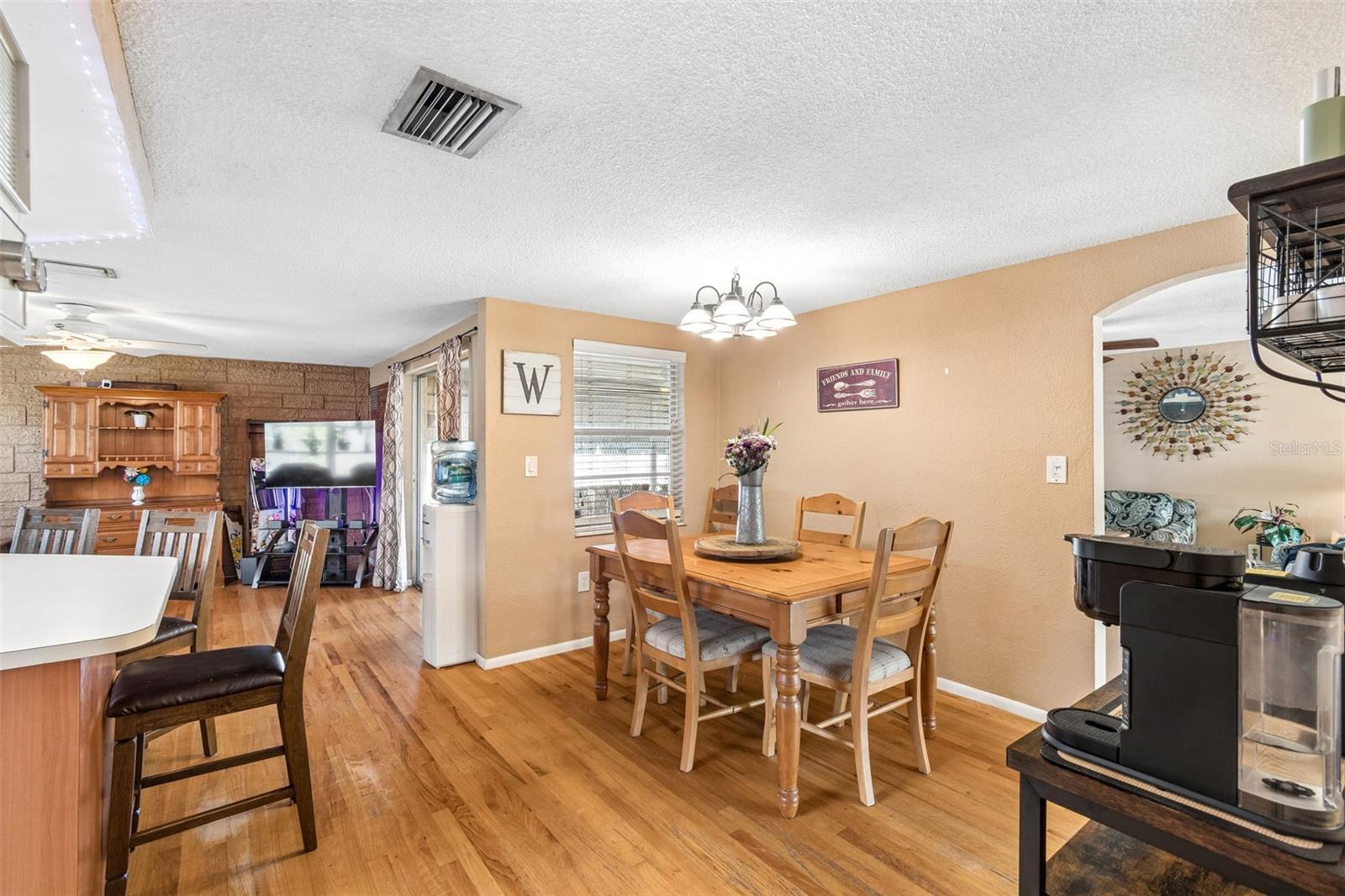 REGENCY PARK - Residential