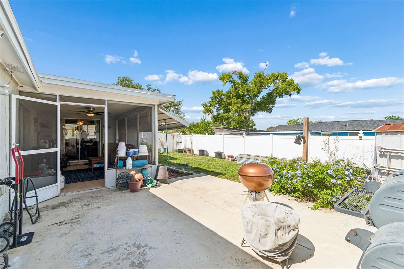REGENCY PARK - Residential