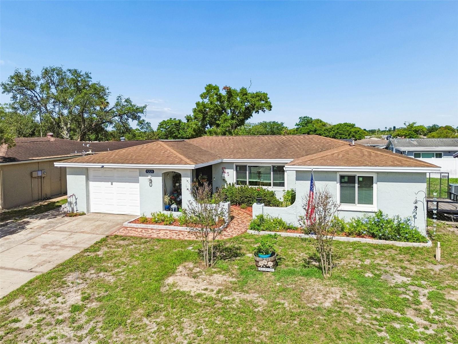 REGENCY PARK - Residential
