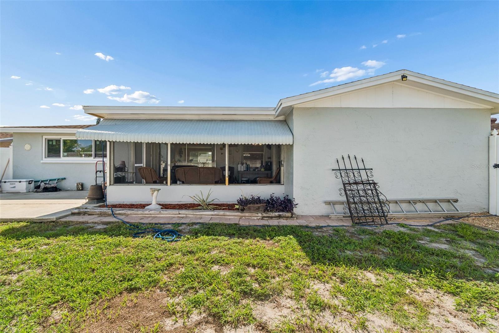 REGENCY PARK - Residential