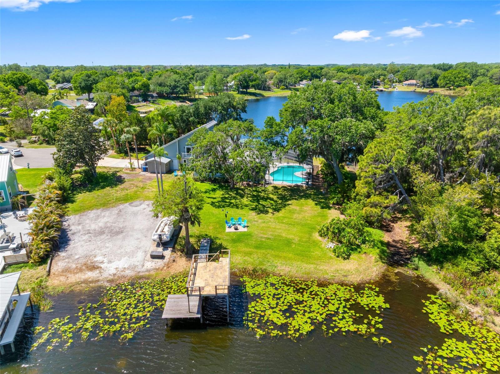 LAKESIDE GROVE ESTATES - Residential