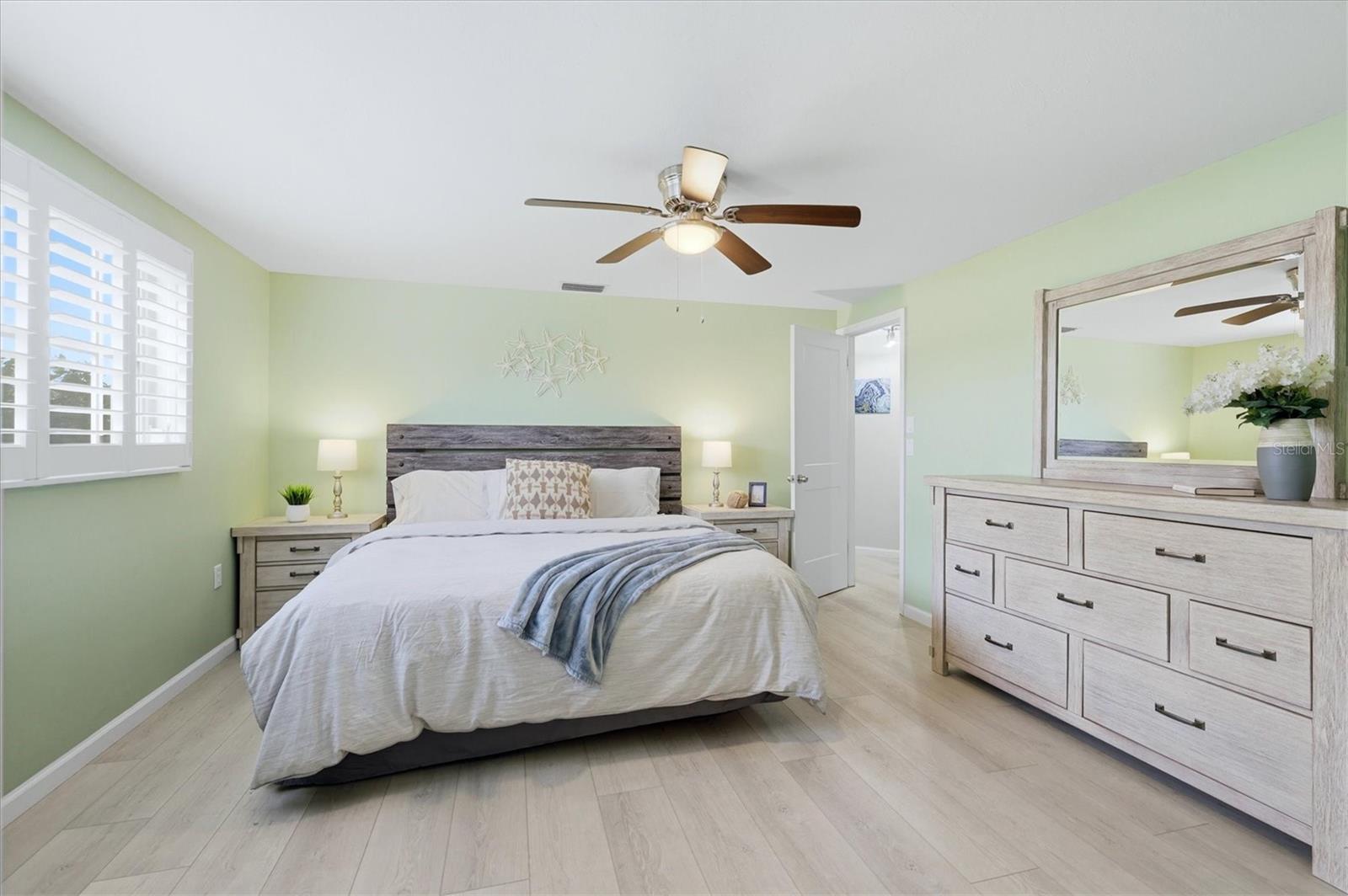 ENGLEWOOD ISLES - Residential