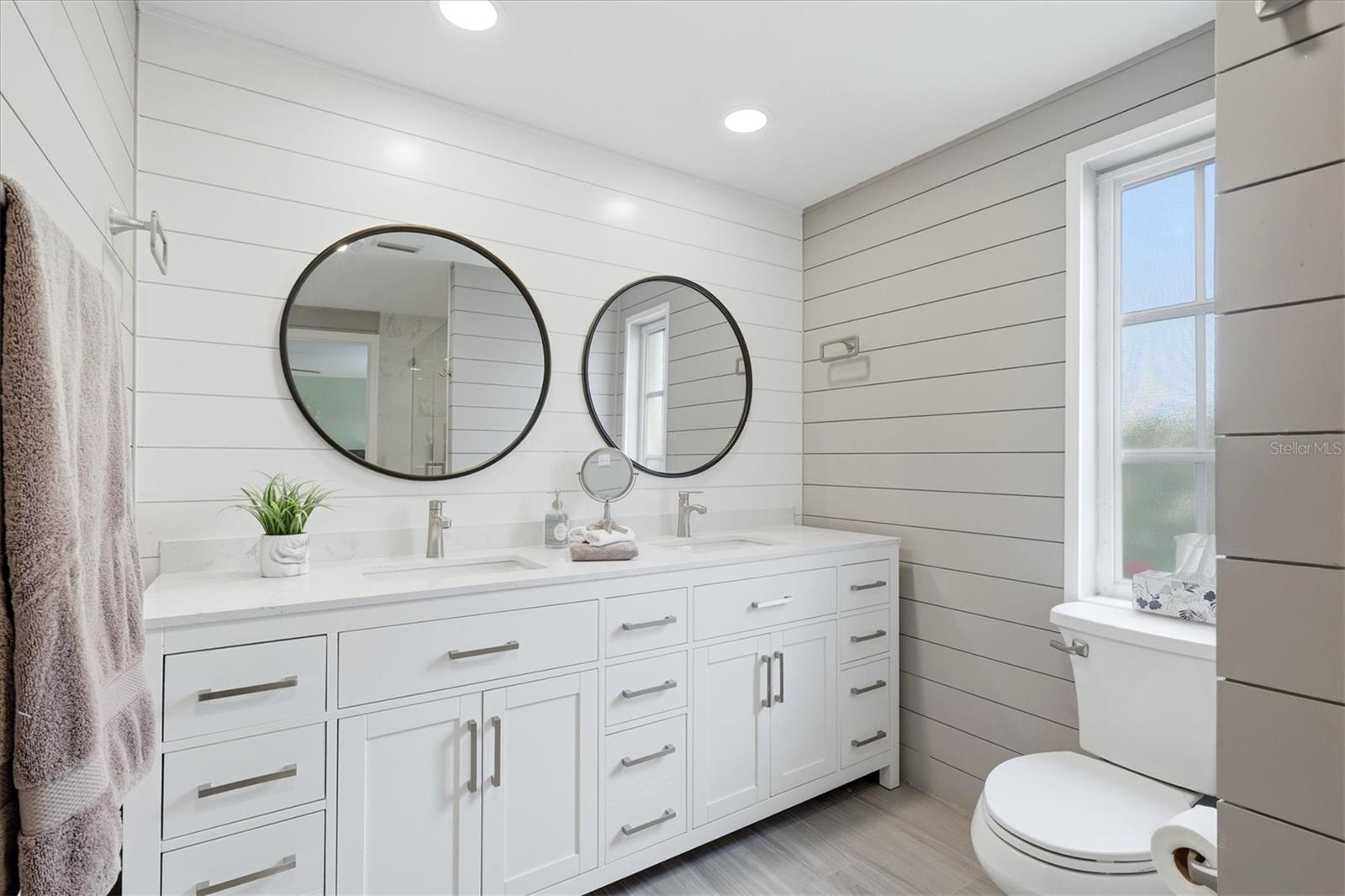 ENGLEWOOD ISLES - Residential