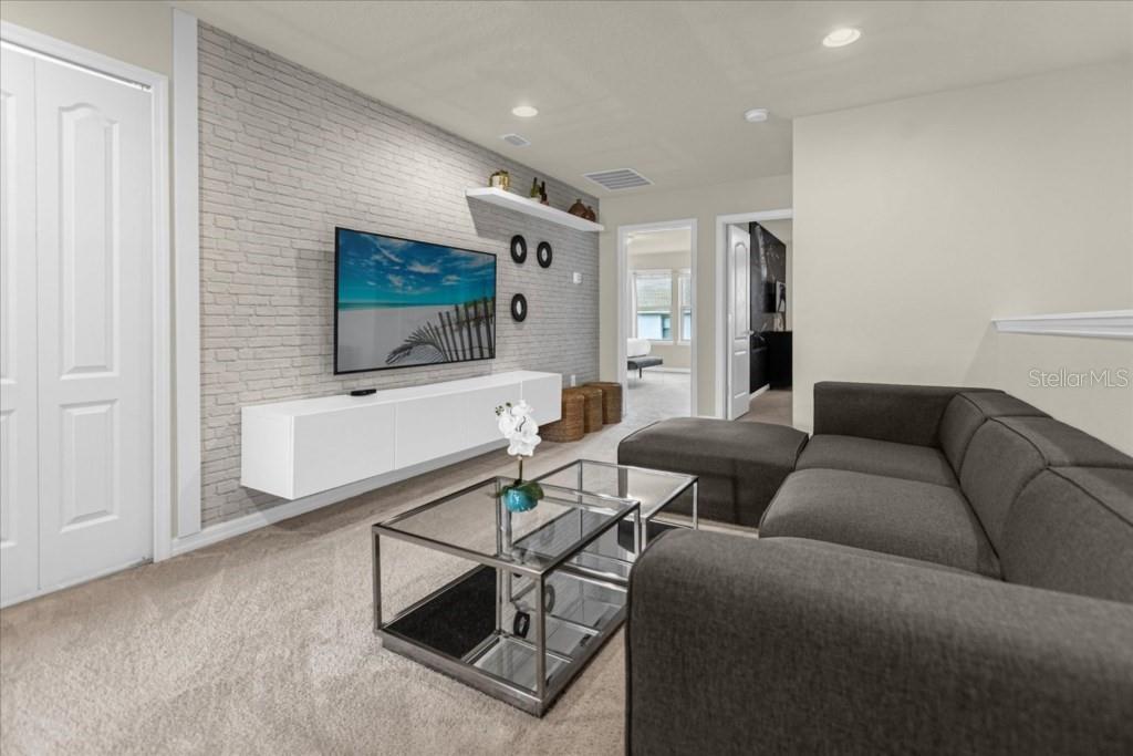 WNDSOR/WESTSIDE-PH 3 - Residential