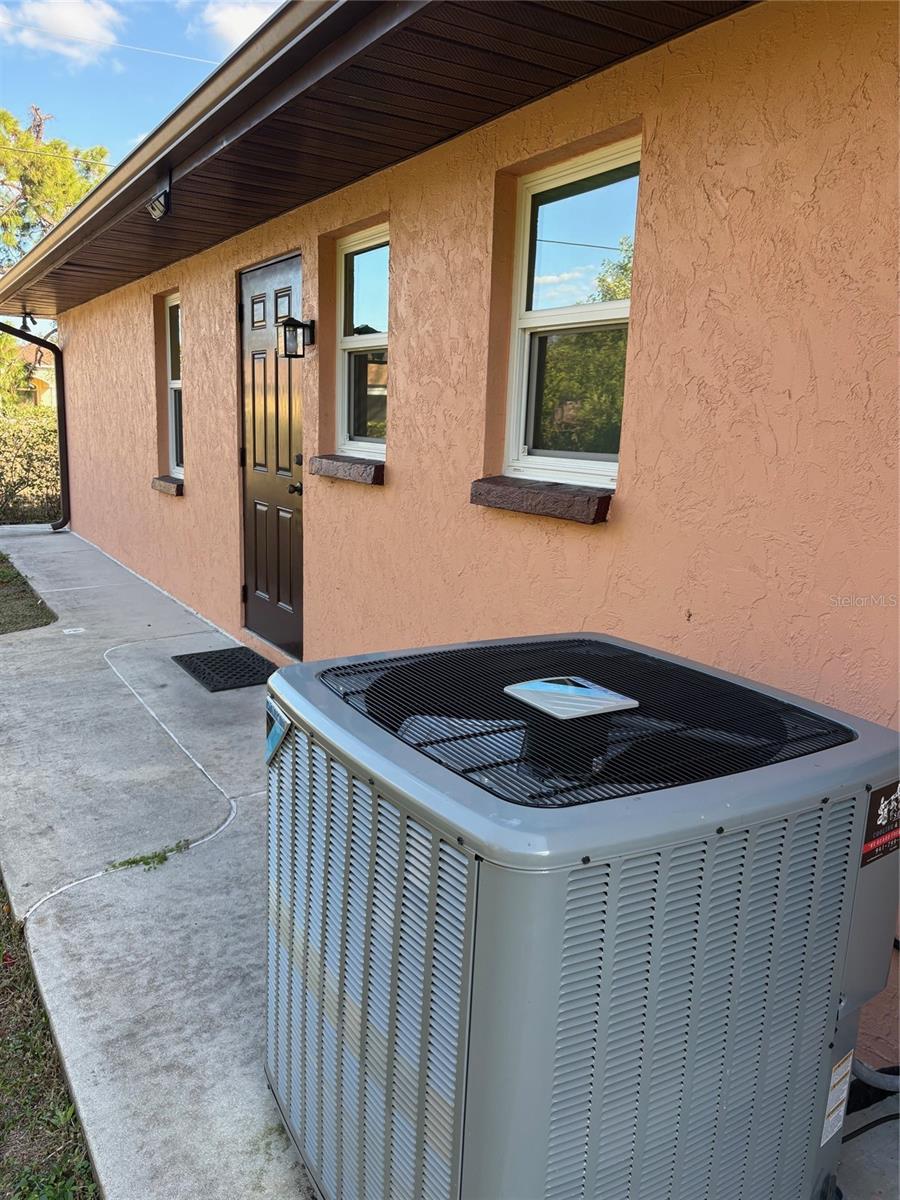 WARM MINERAL SPGS - Residential