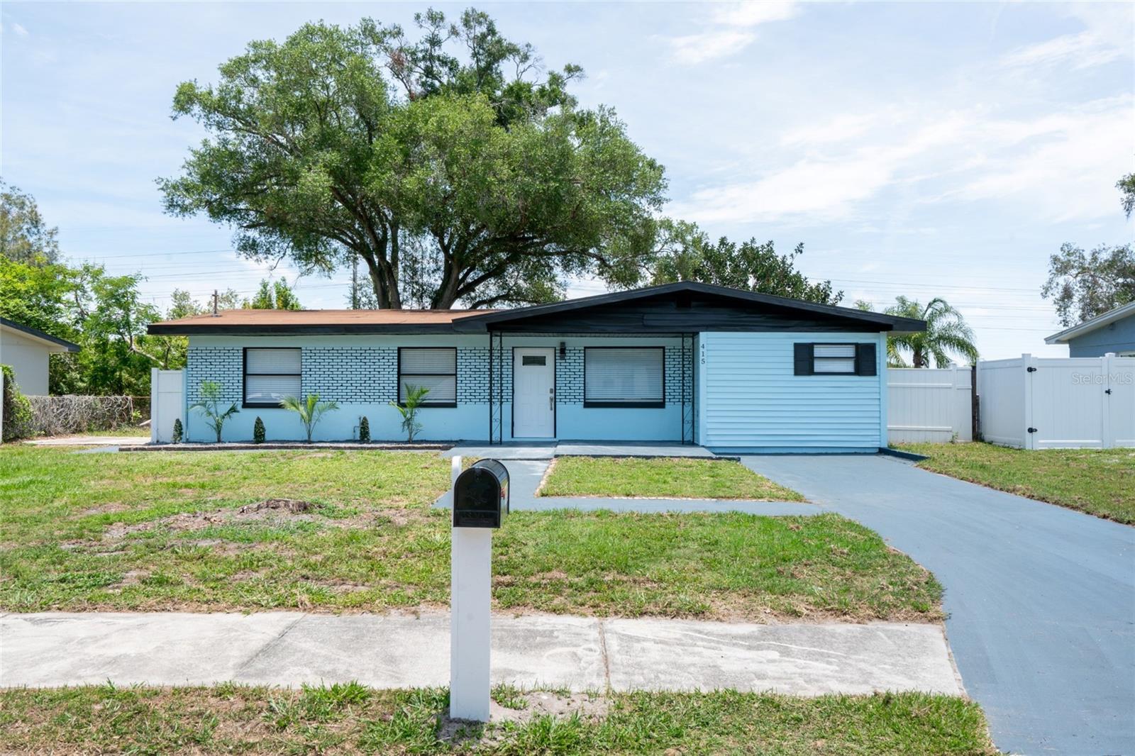 OLDSMAR COUNTRY CLUB ESTATES SEC 2 - Residential