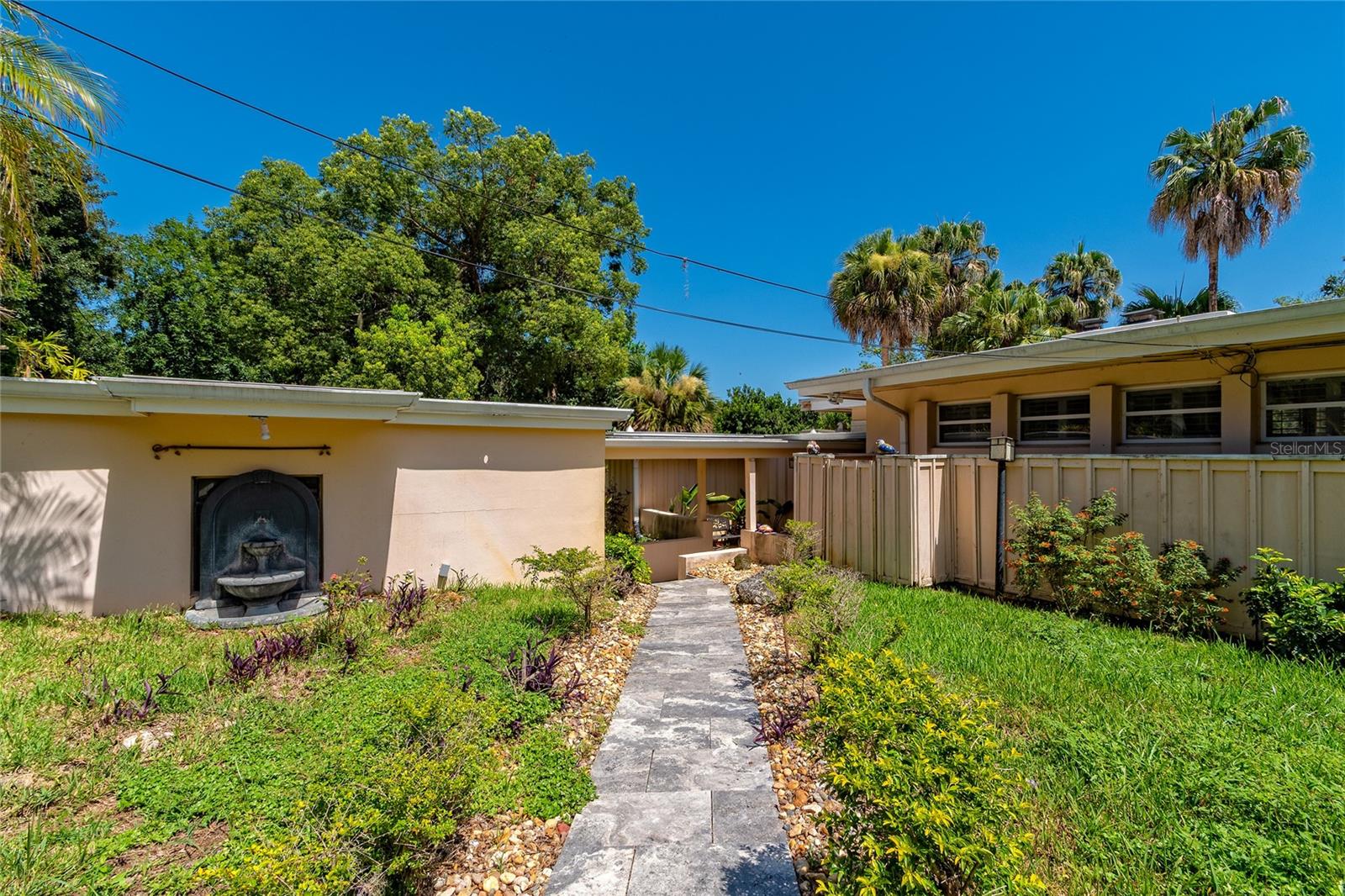 BEEMAN PARK - Residential