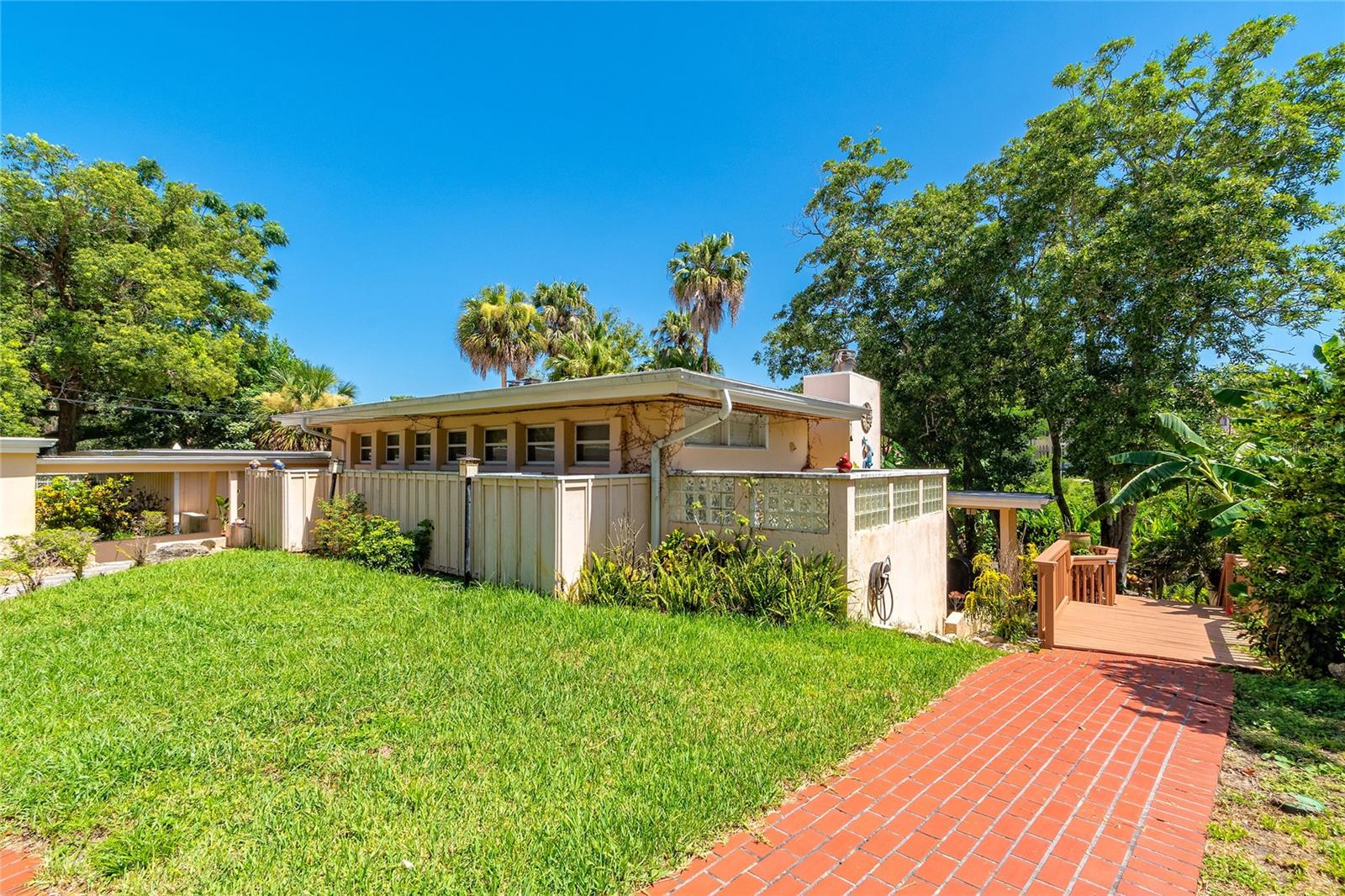 BEEMAN PARK - Residential