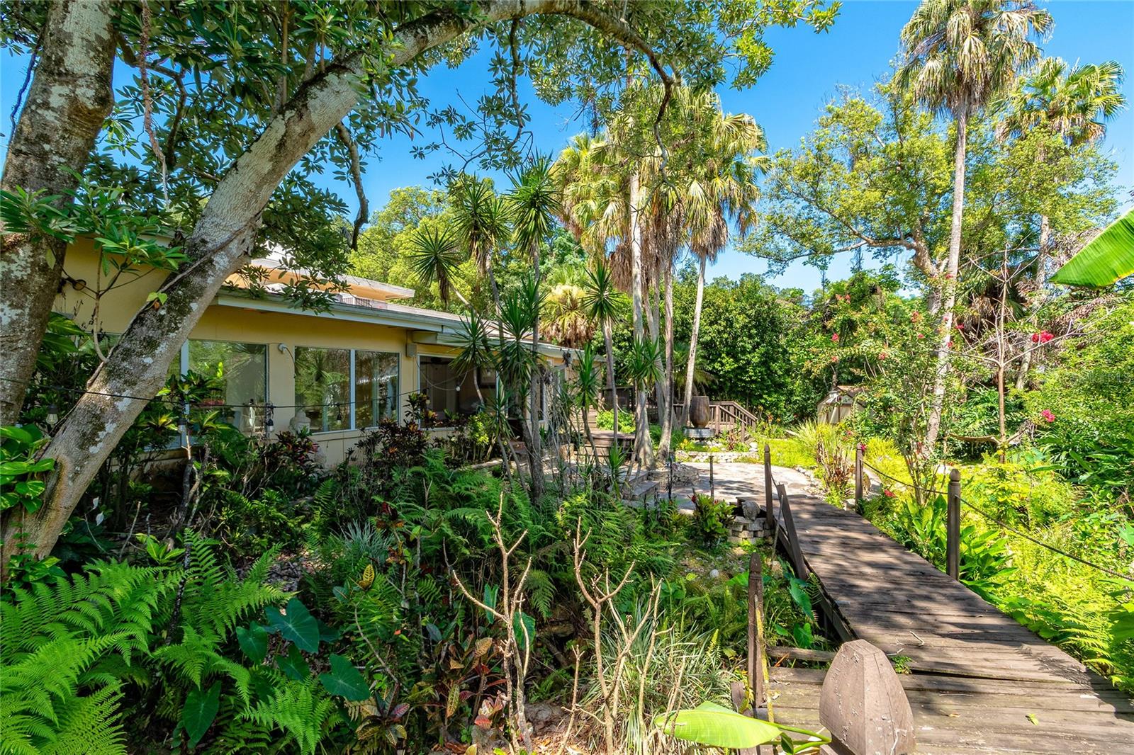 BEEMAN PARK - Residential
