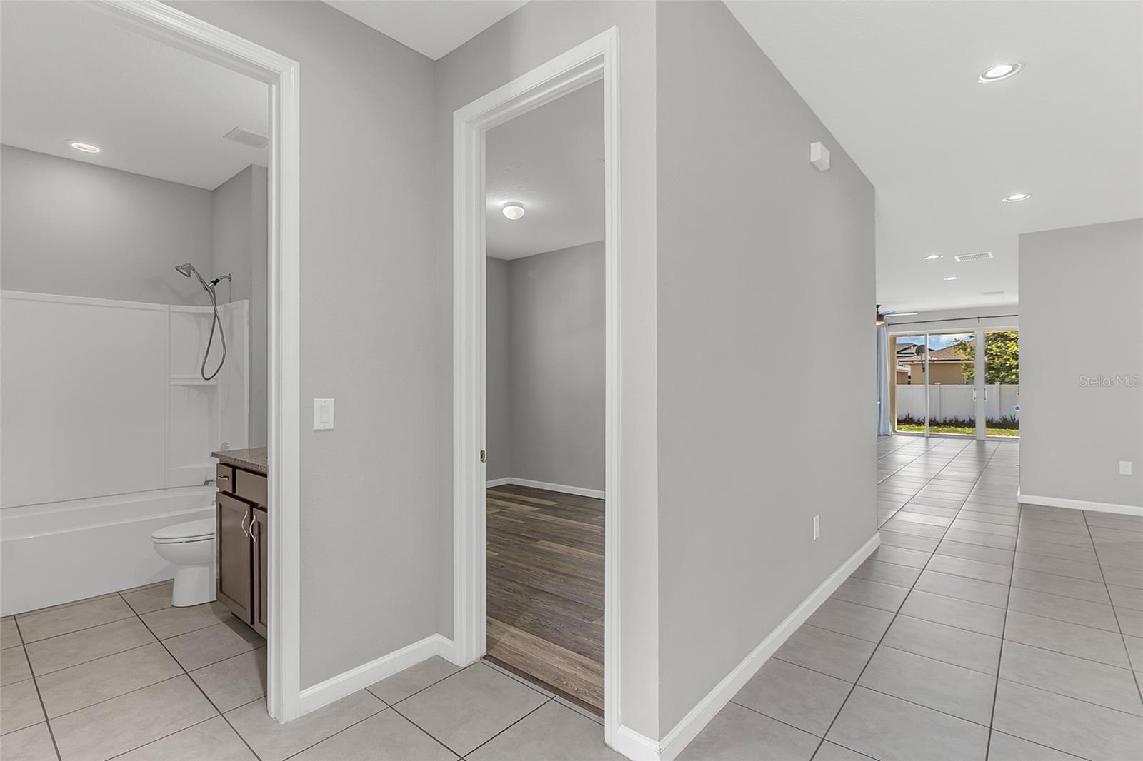 RIDGE/HLND MDWS - Residential