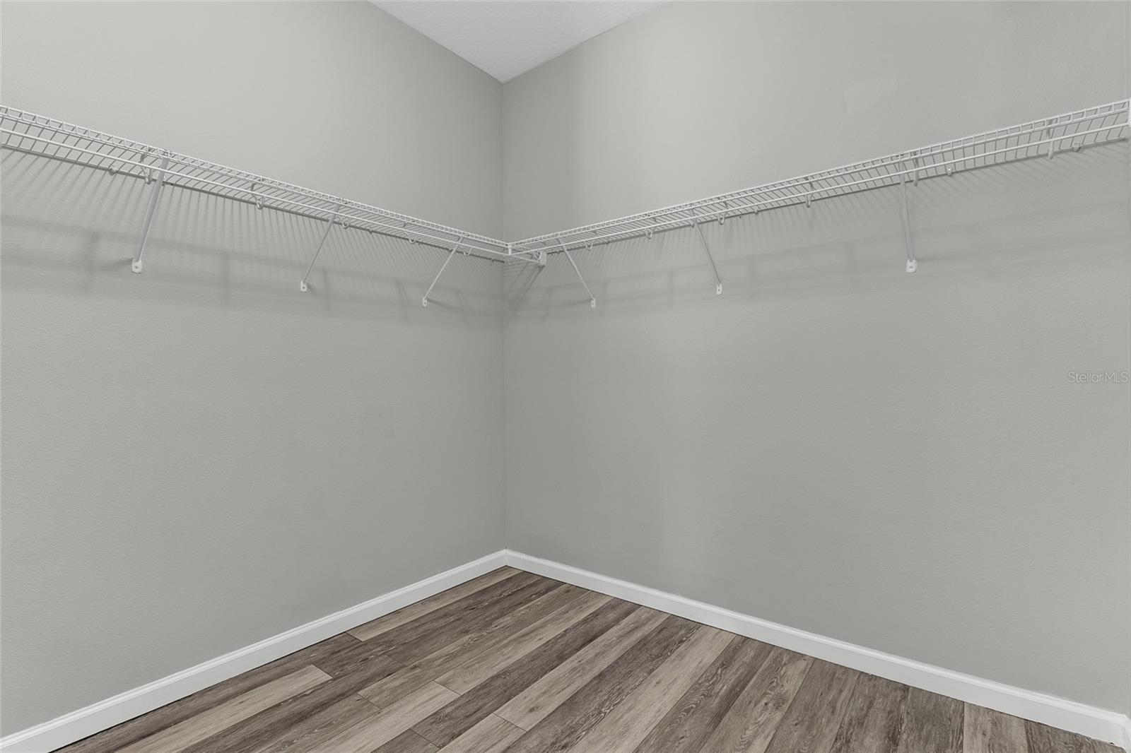 RIDGE/HLND MDWS - Residential