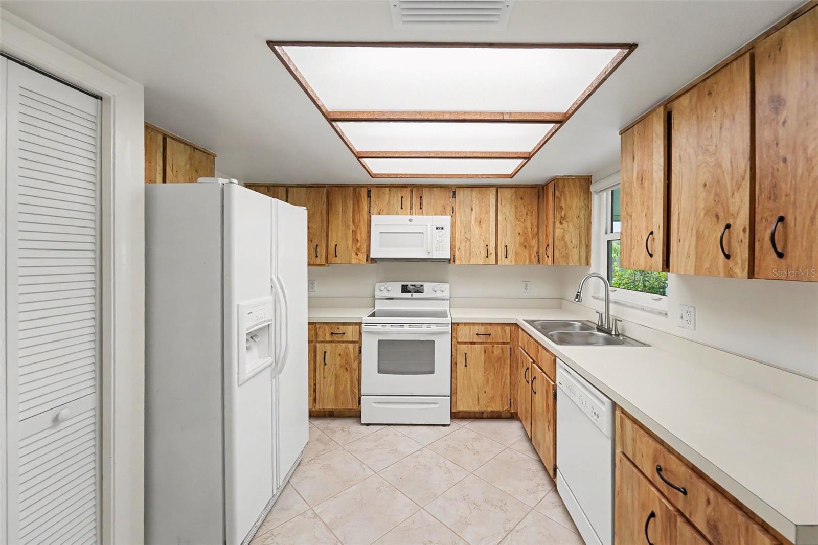 CARLTON TERRACE 1ST ADD - Residential
