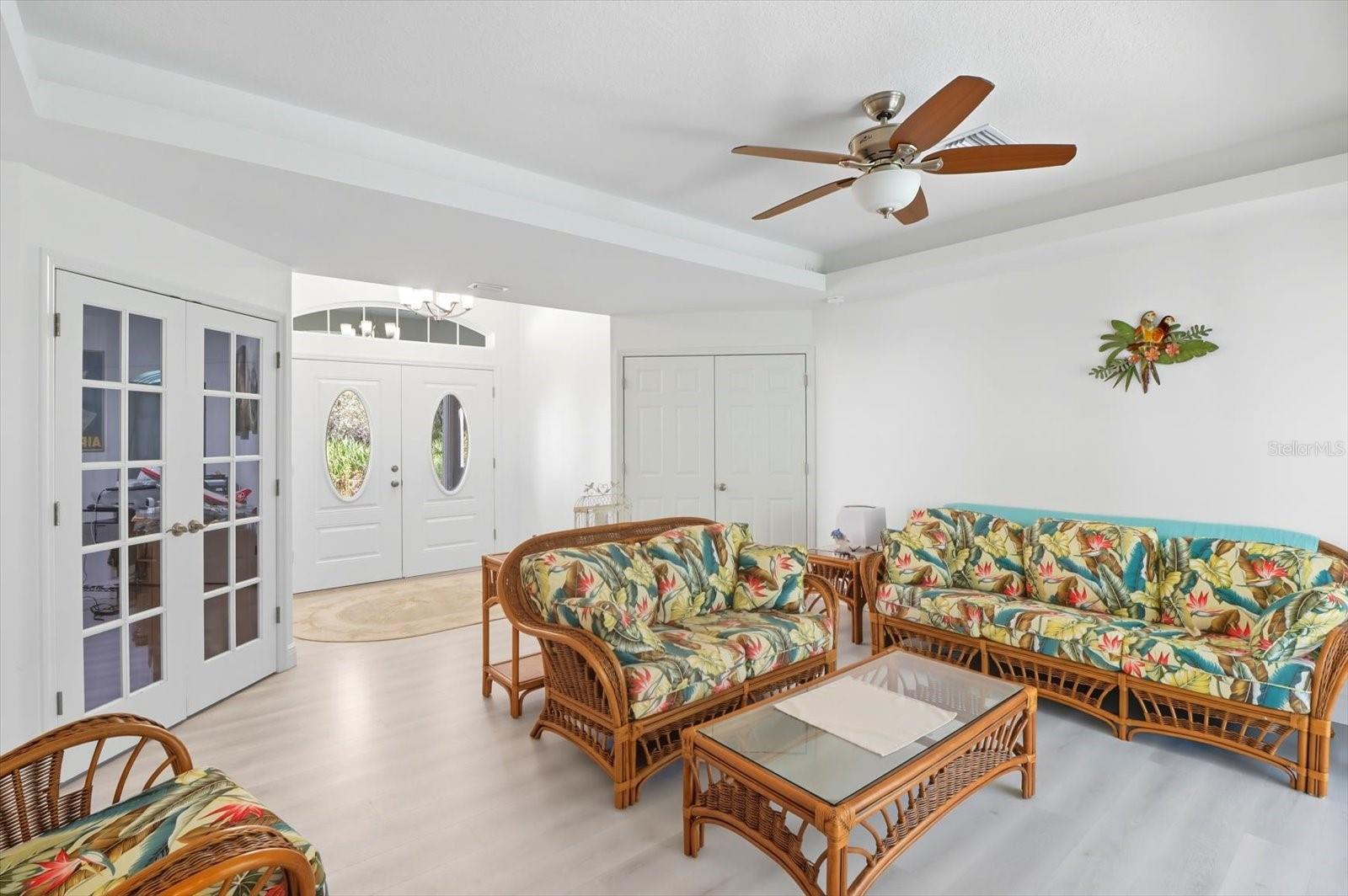 PINERIDGE FARMS SUB - Residential