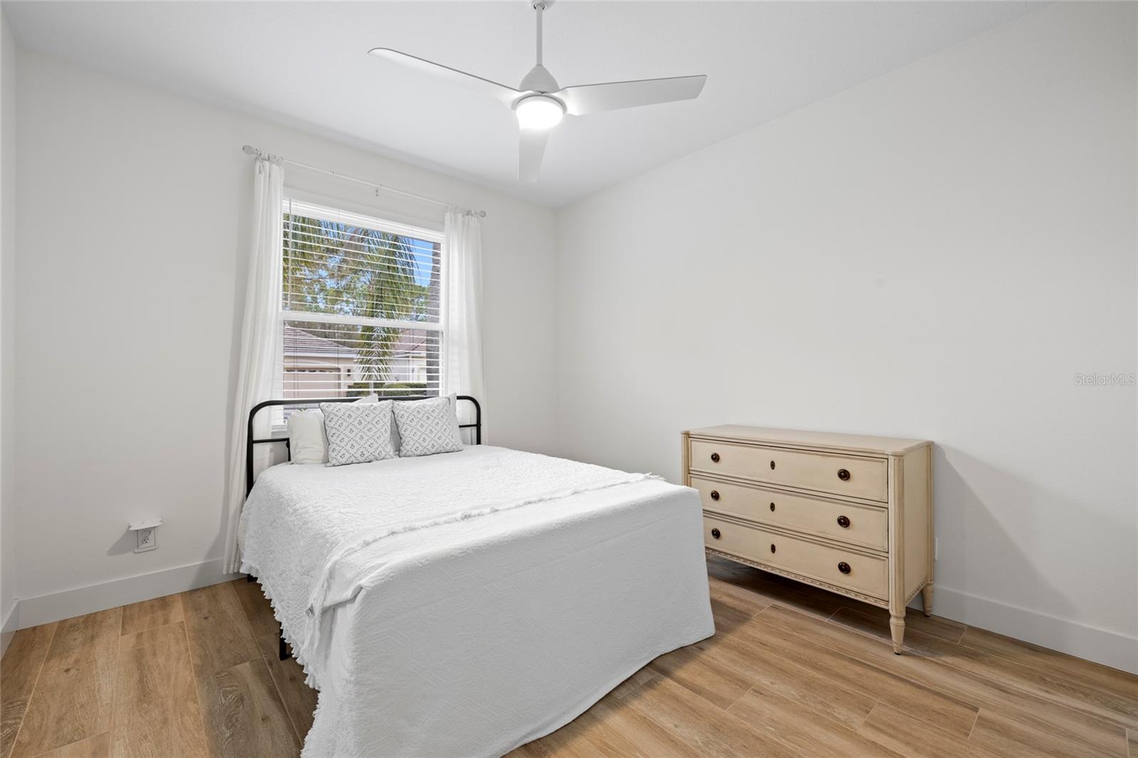 EDGEWATER VILLAGE SUBPHASE A UNIT 4B - Residential