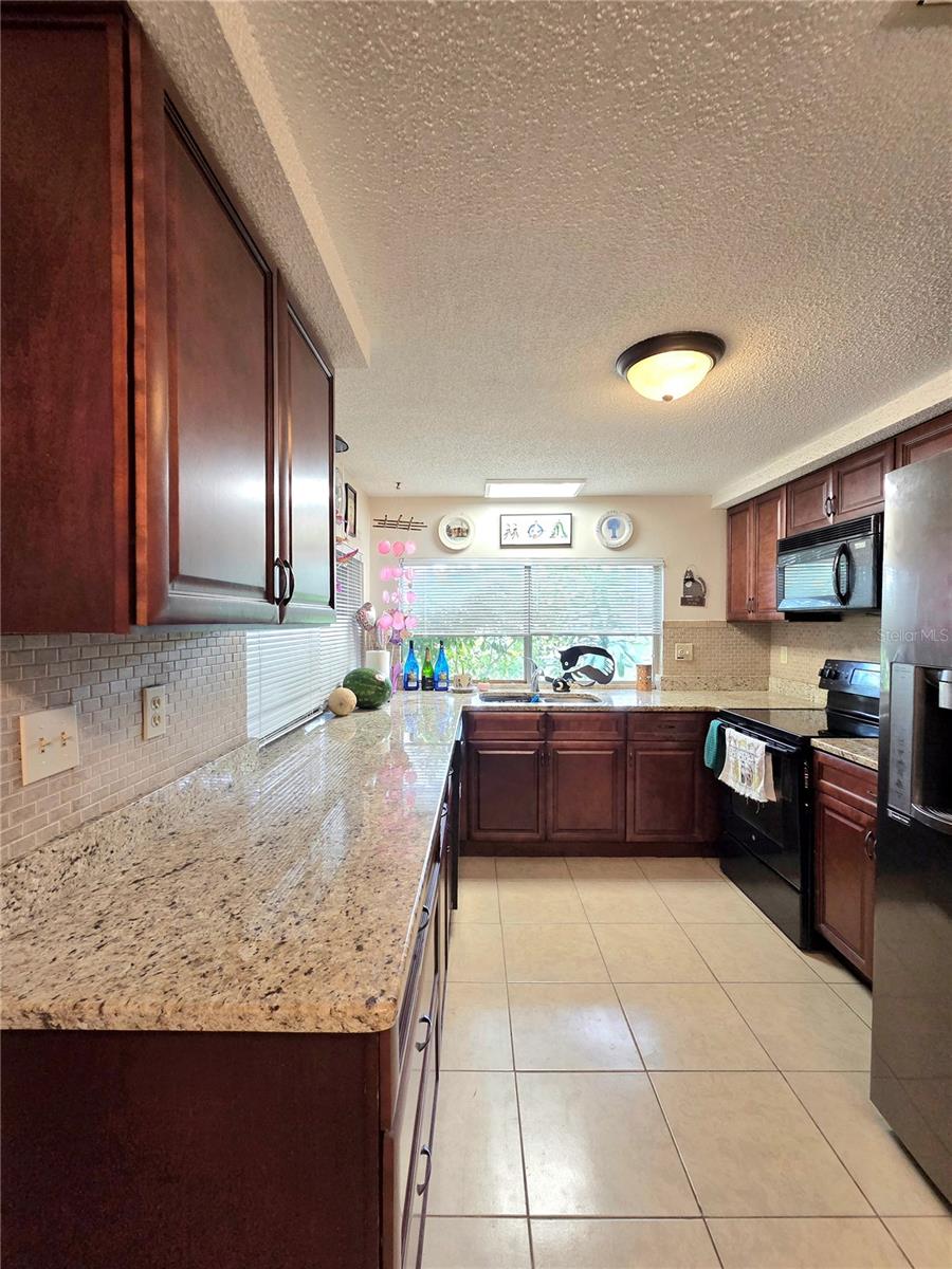 BEACON WOODS VILLAGE - Residential