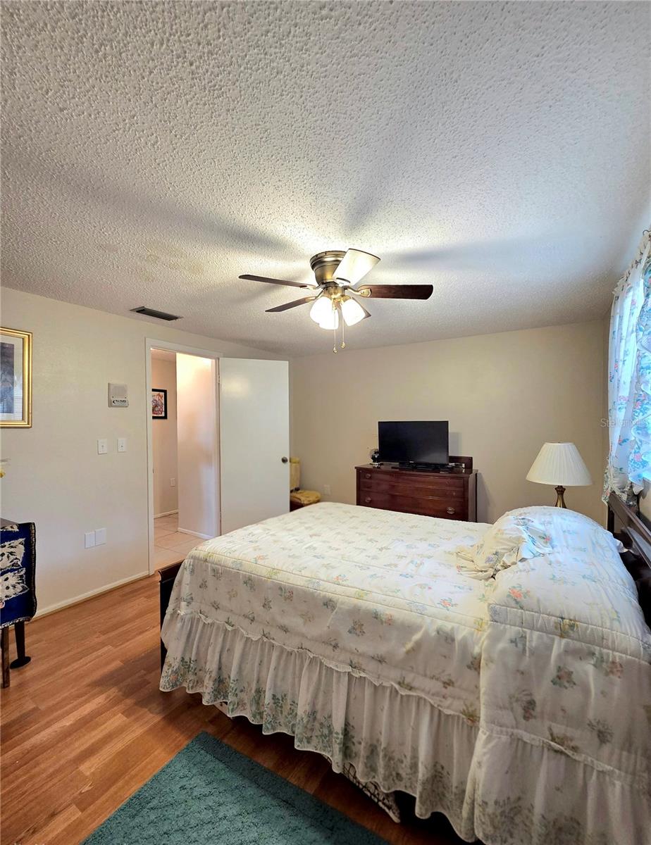 BEACON WOODS VILLAGE - Residential