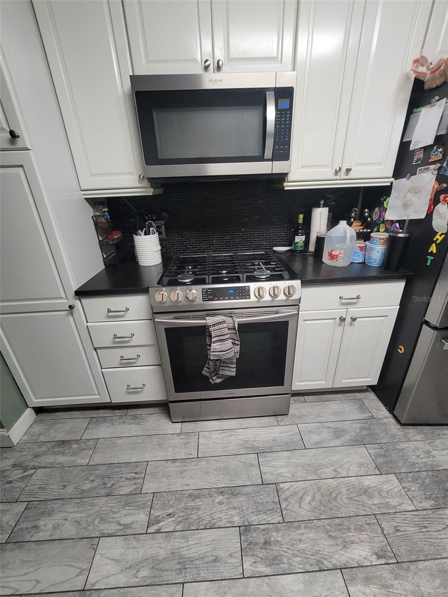 LANCASTER ESTATES - Residential