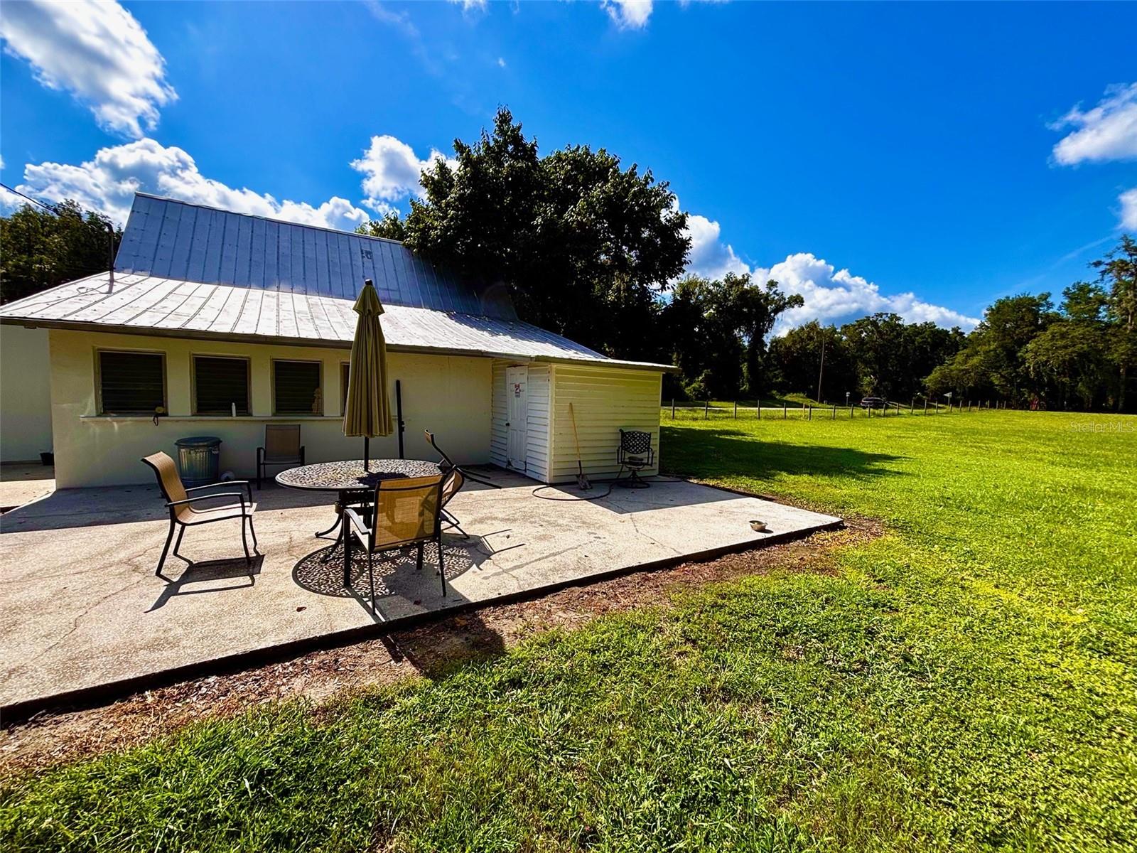 COTTONS ADD TO RERDELL - Residential
