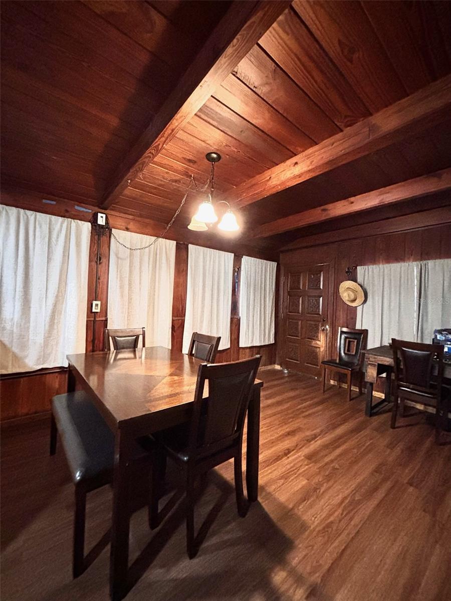 COTTONS ADD TO RERDELL - Residential