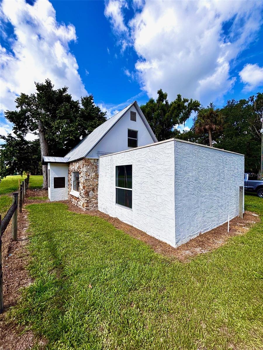 COTTONS ADD TO RERDELL - Residential