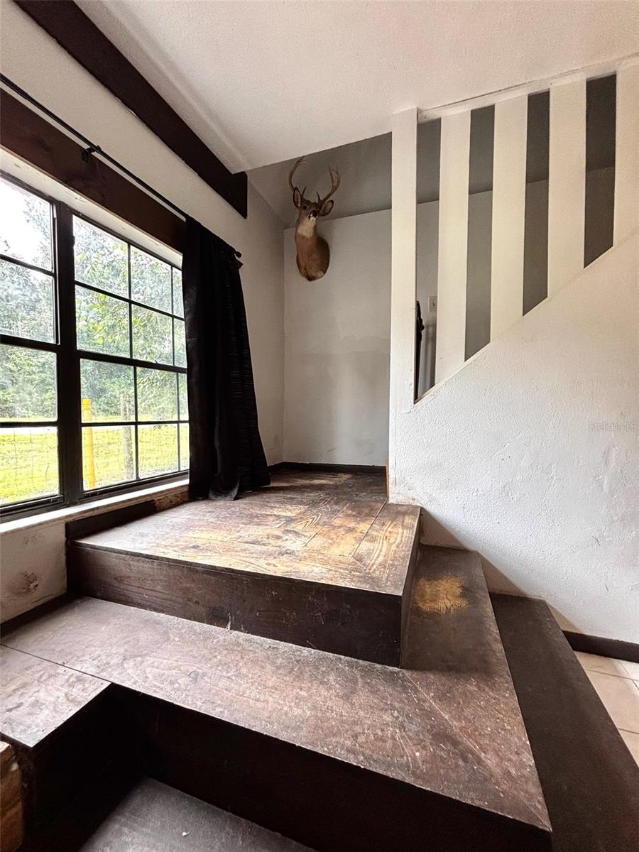 COTTONS ADD TO RERDELL - Residential