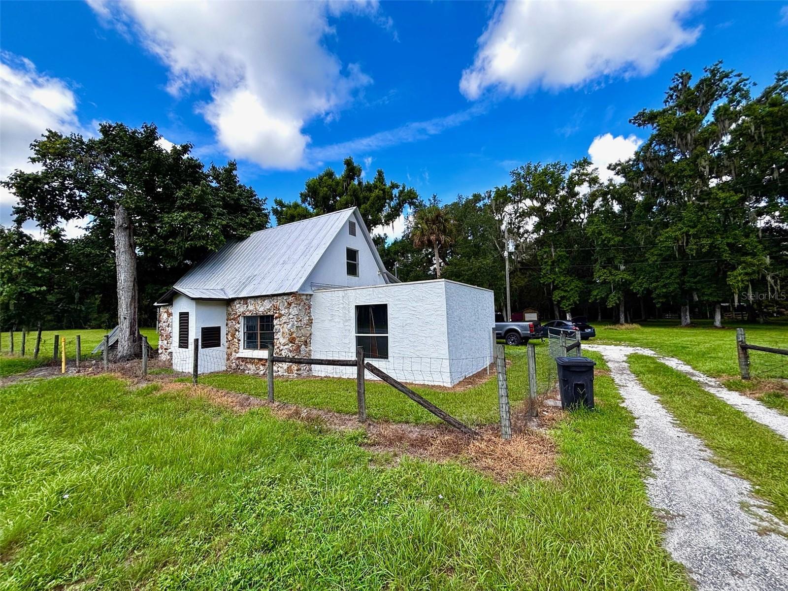 COTTONS ADD TO RERDELL - Residential