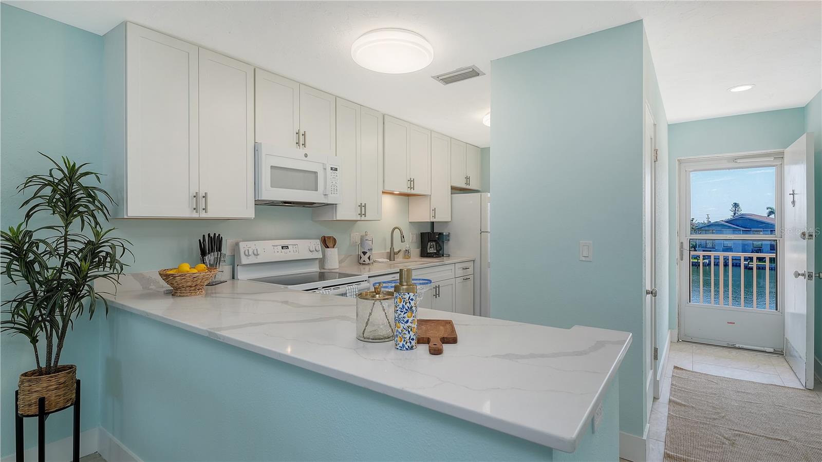 FISHERMANS COVE - Residential