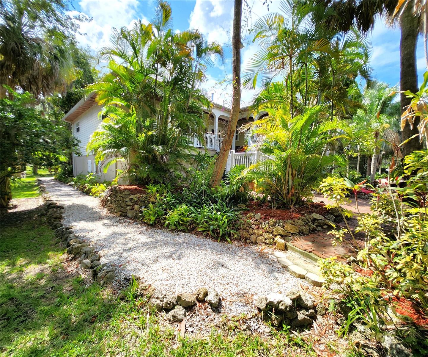 RIVERSIDE HEIGHTS - Residential