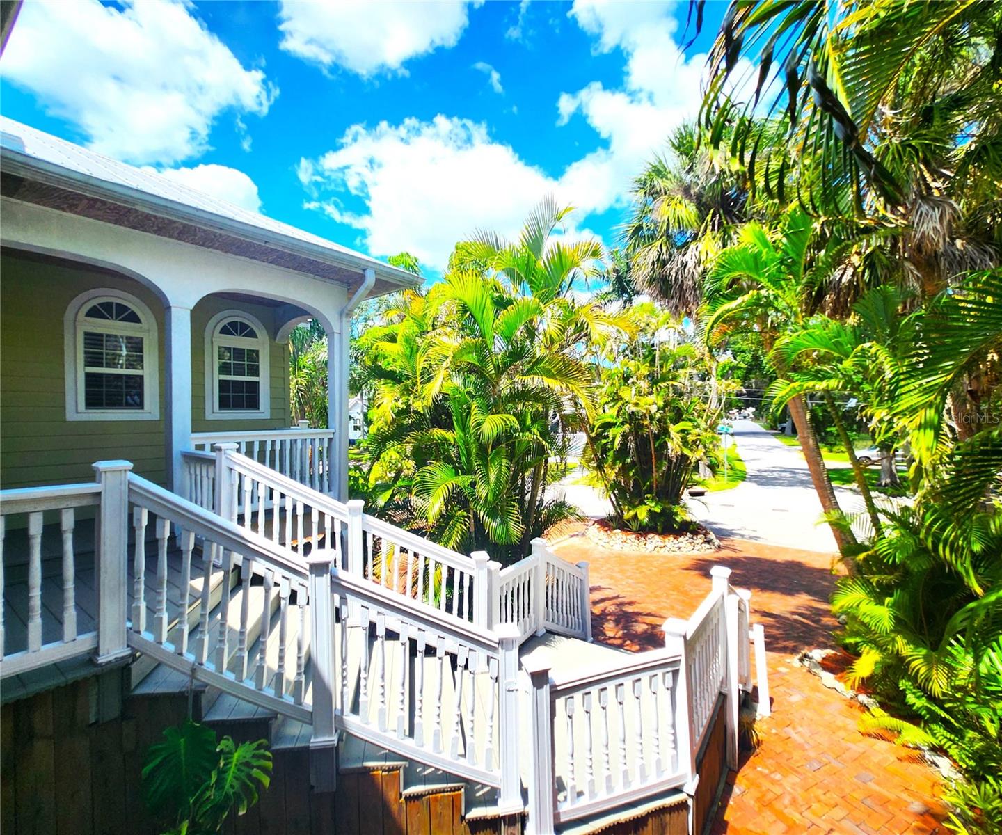 RIVERSIDE HEIGHTS - Residential