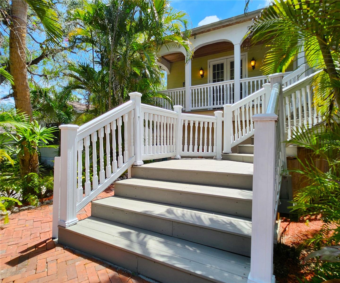RIVERSIDE HEIGHTS - Residential
