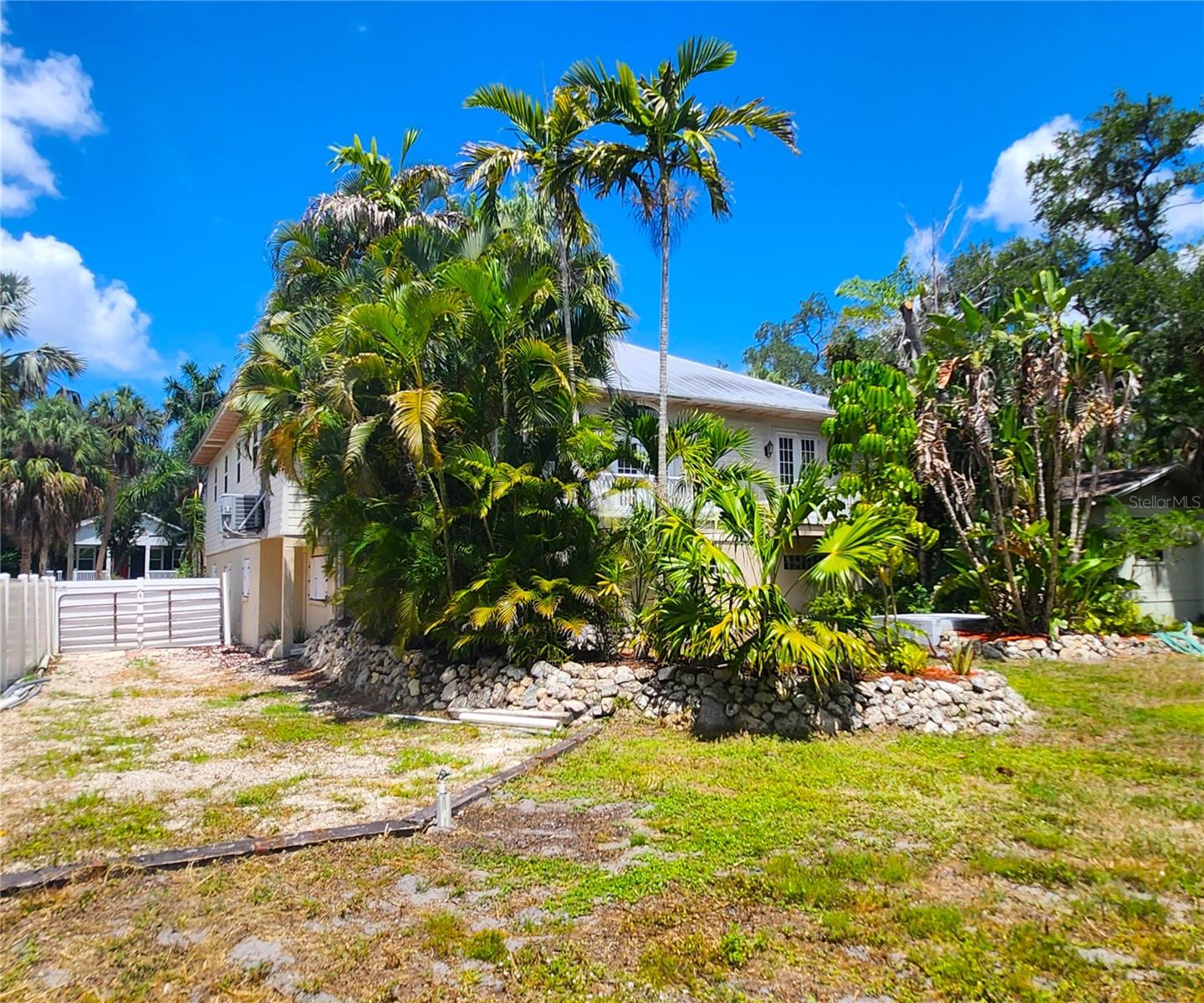 RIVERSIDE HEIGHTS - Residential