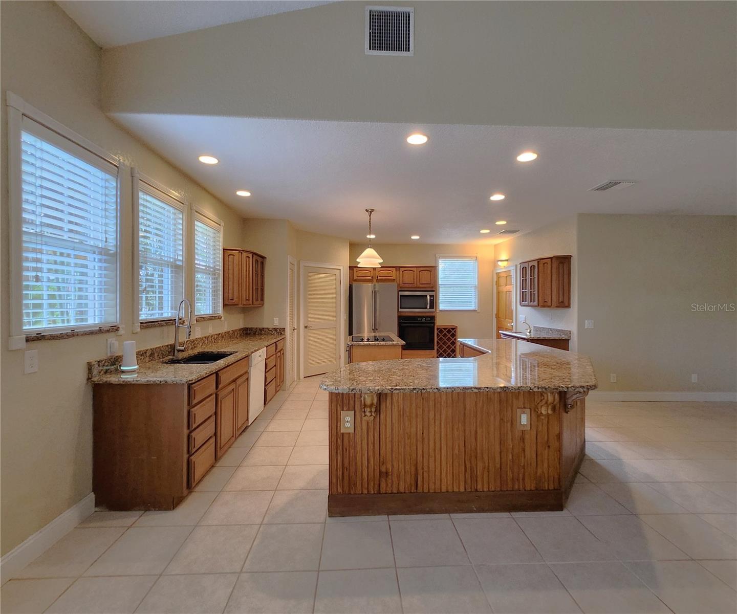RIVERSIDE HEIGHTS - Residential