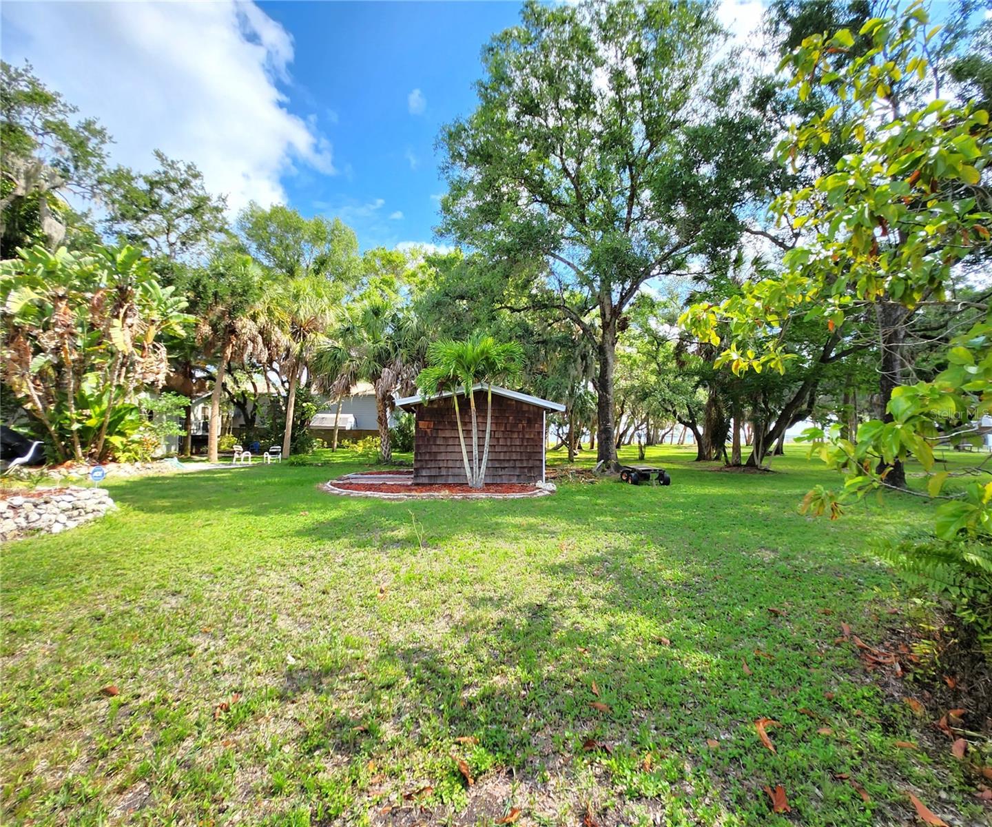 RIVERSIDE HEIGHTS - Residential