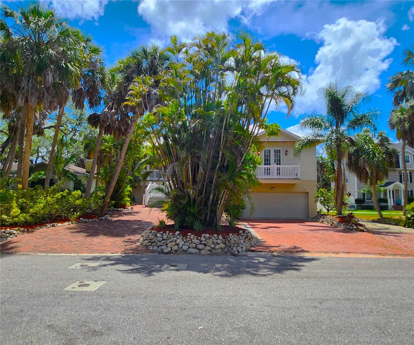 RIVERSIDE HEIGHTS - Residential
