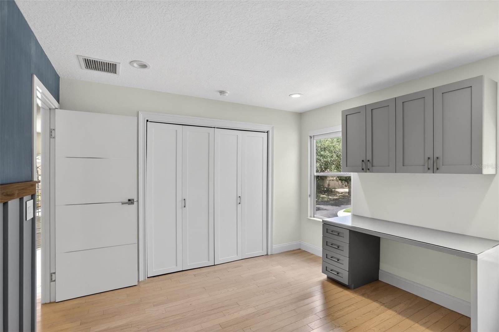 TOSCANA W - Residential Lease