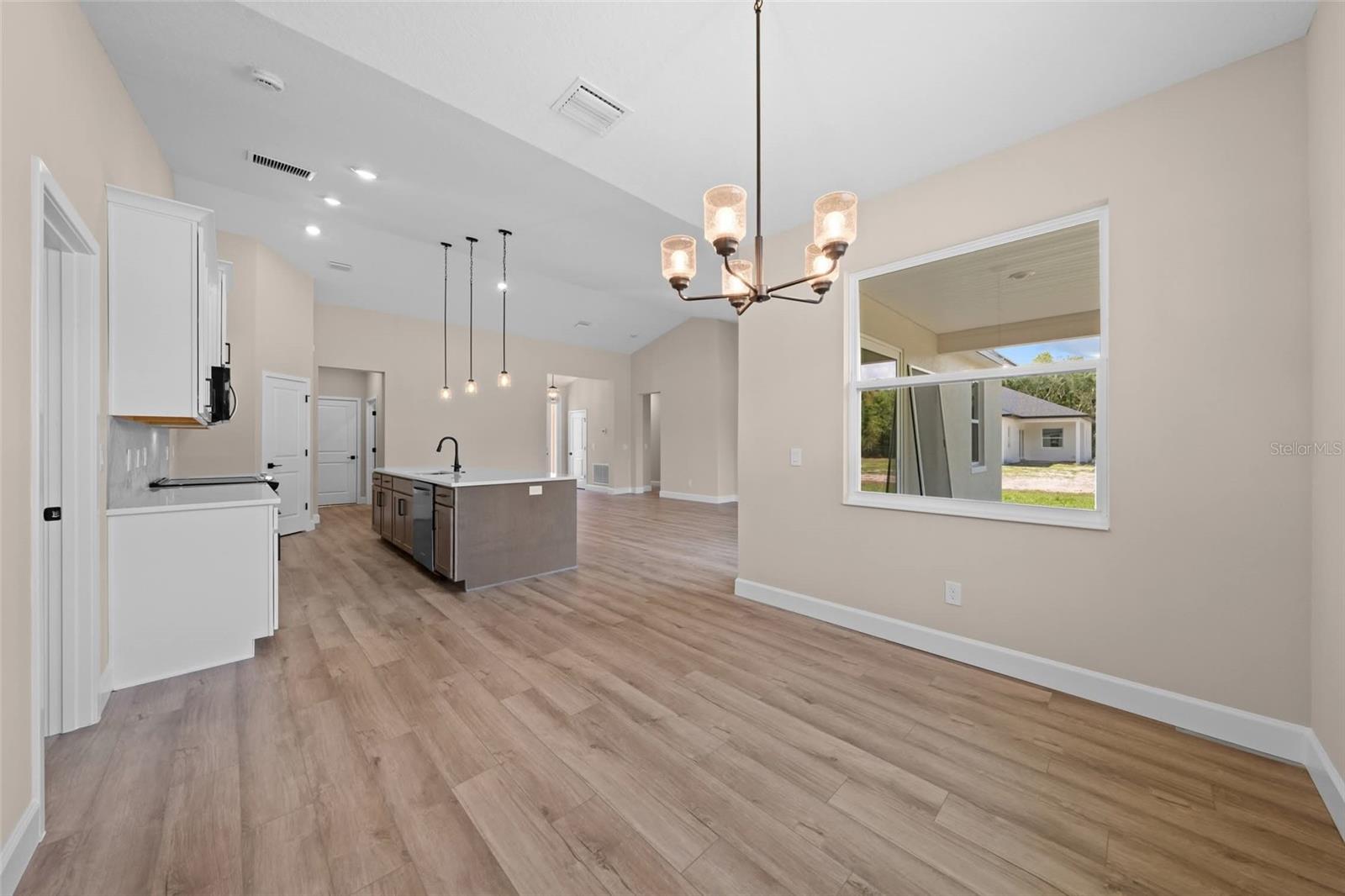 HORIZON MEADOWS - Residential