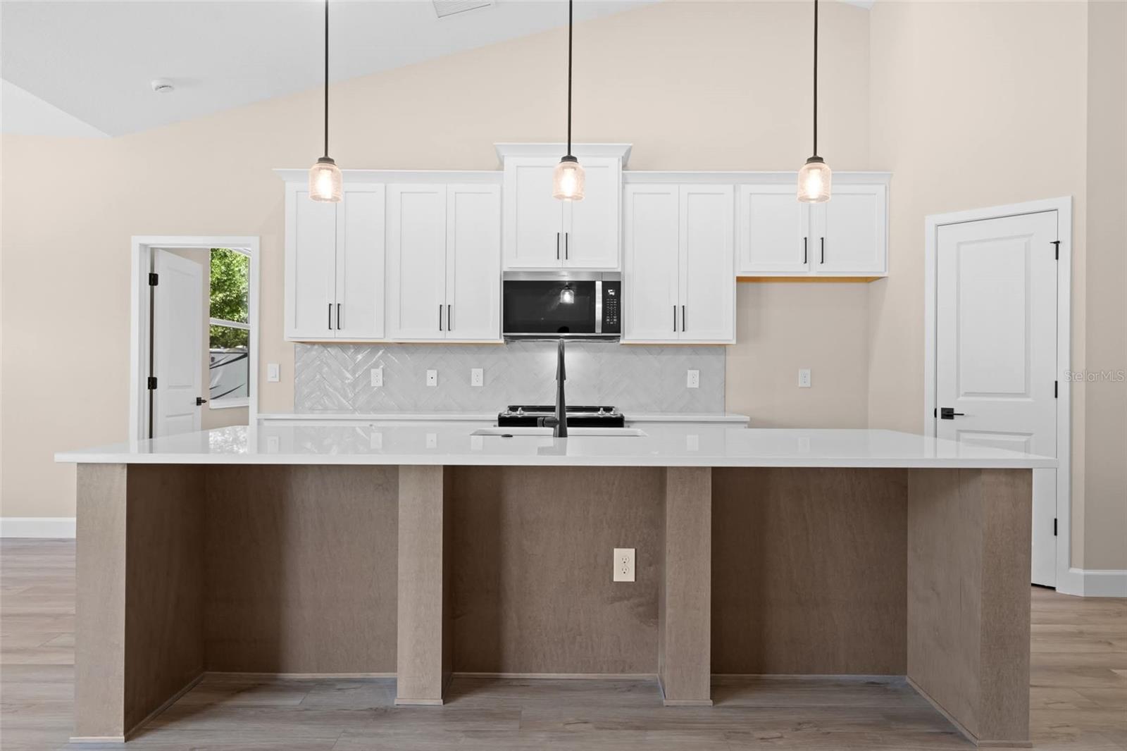 HORIZON MEADOWS - Residential