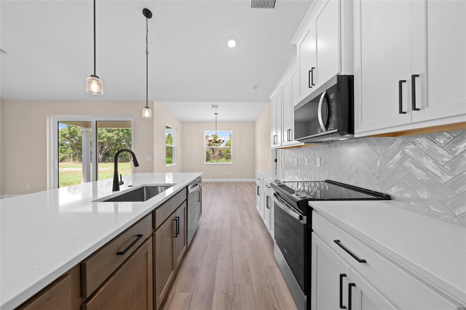 HORIZON MEADOWS - Residential