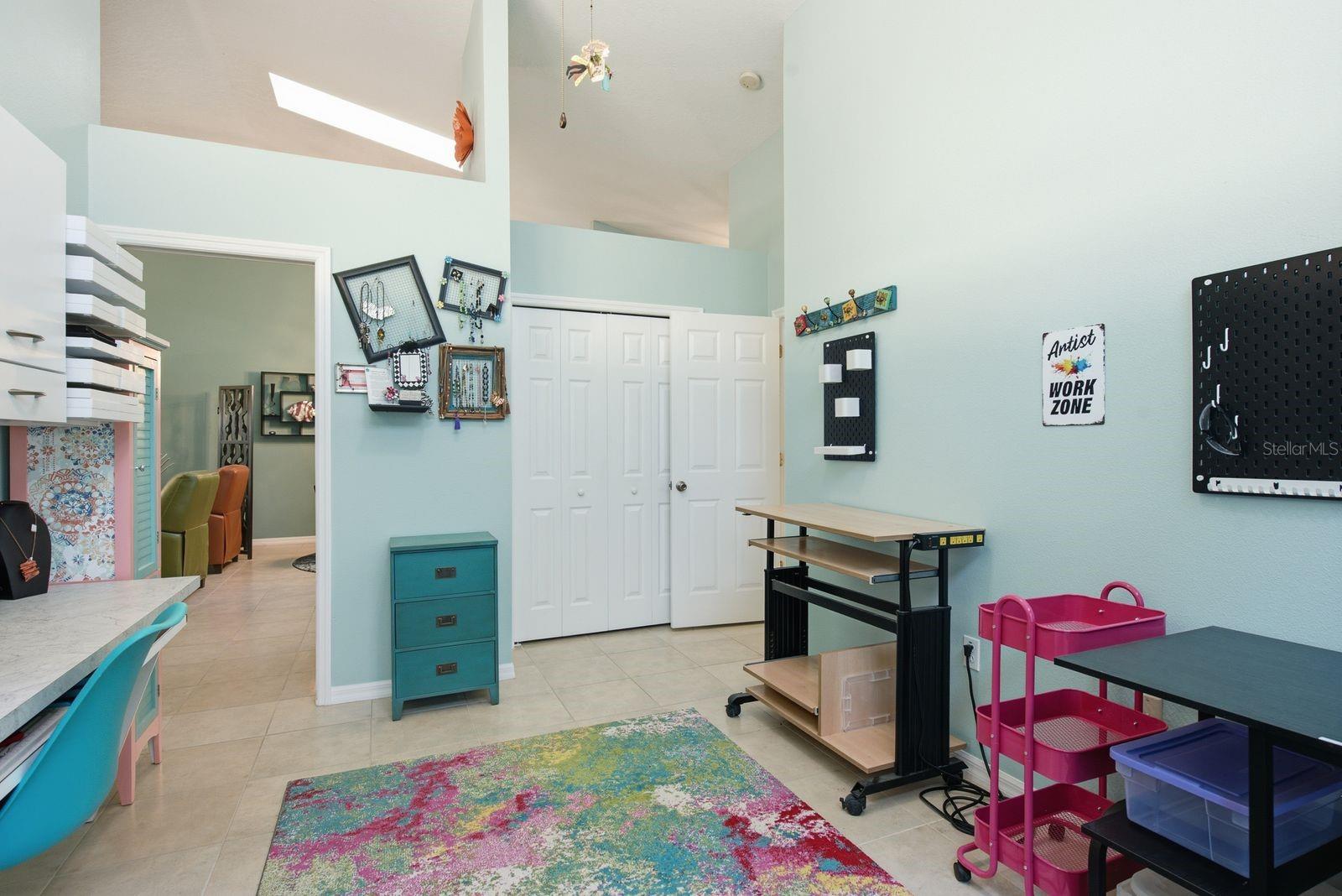 BROOKFIELD - Residential