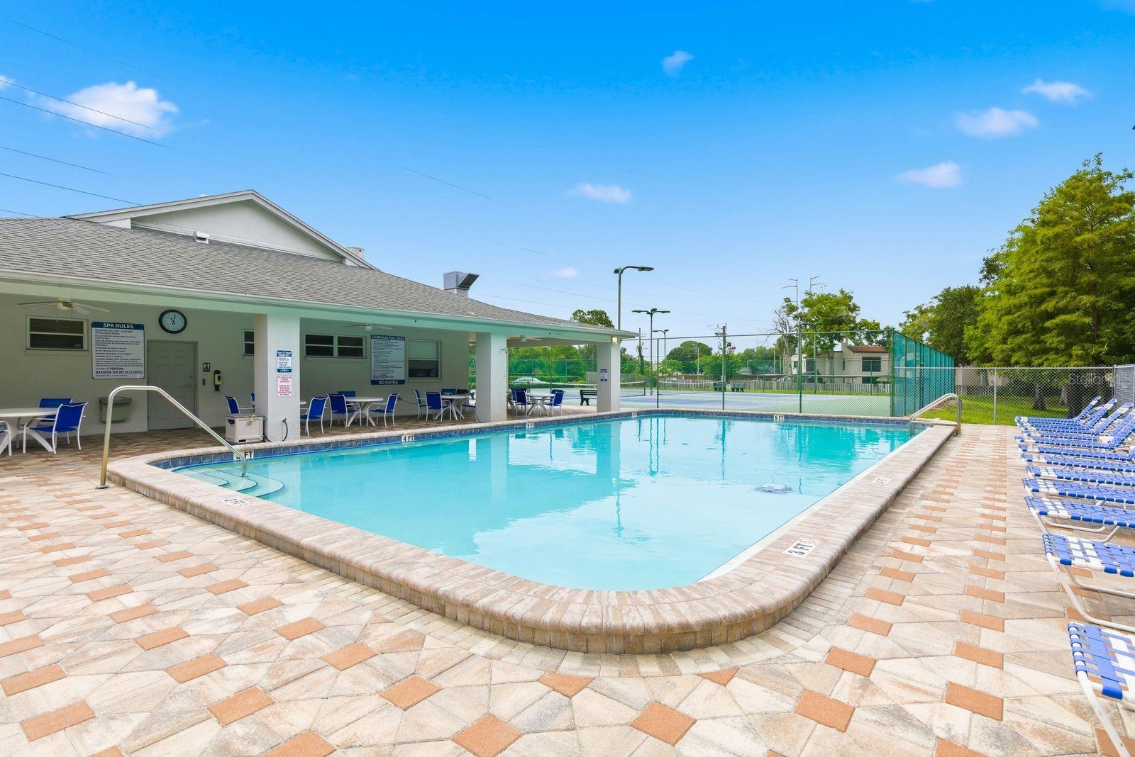 BROOKFIELD - Residential