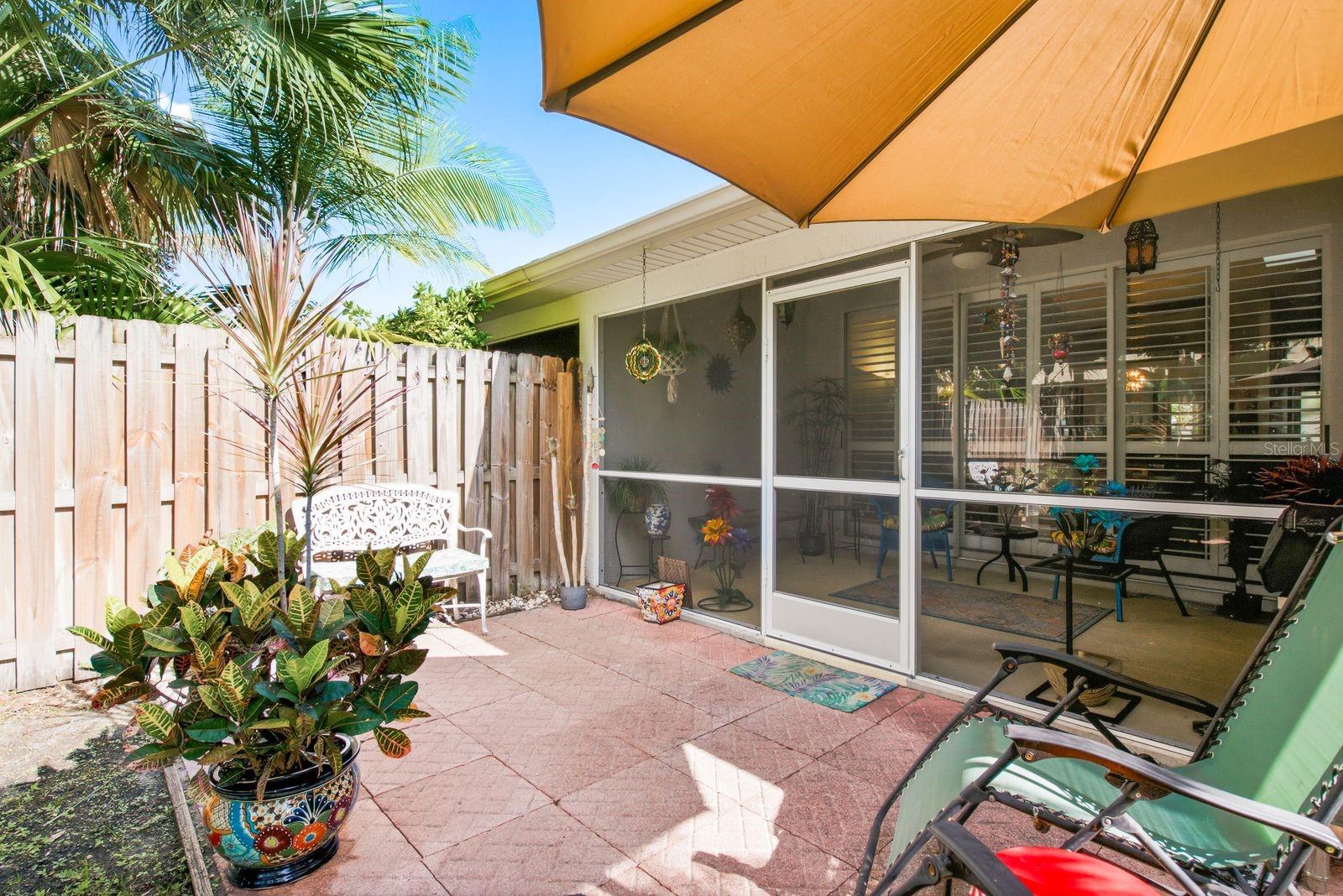 BROOKFIELD - Residential