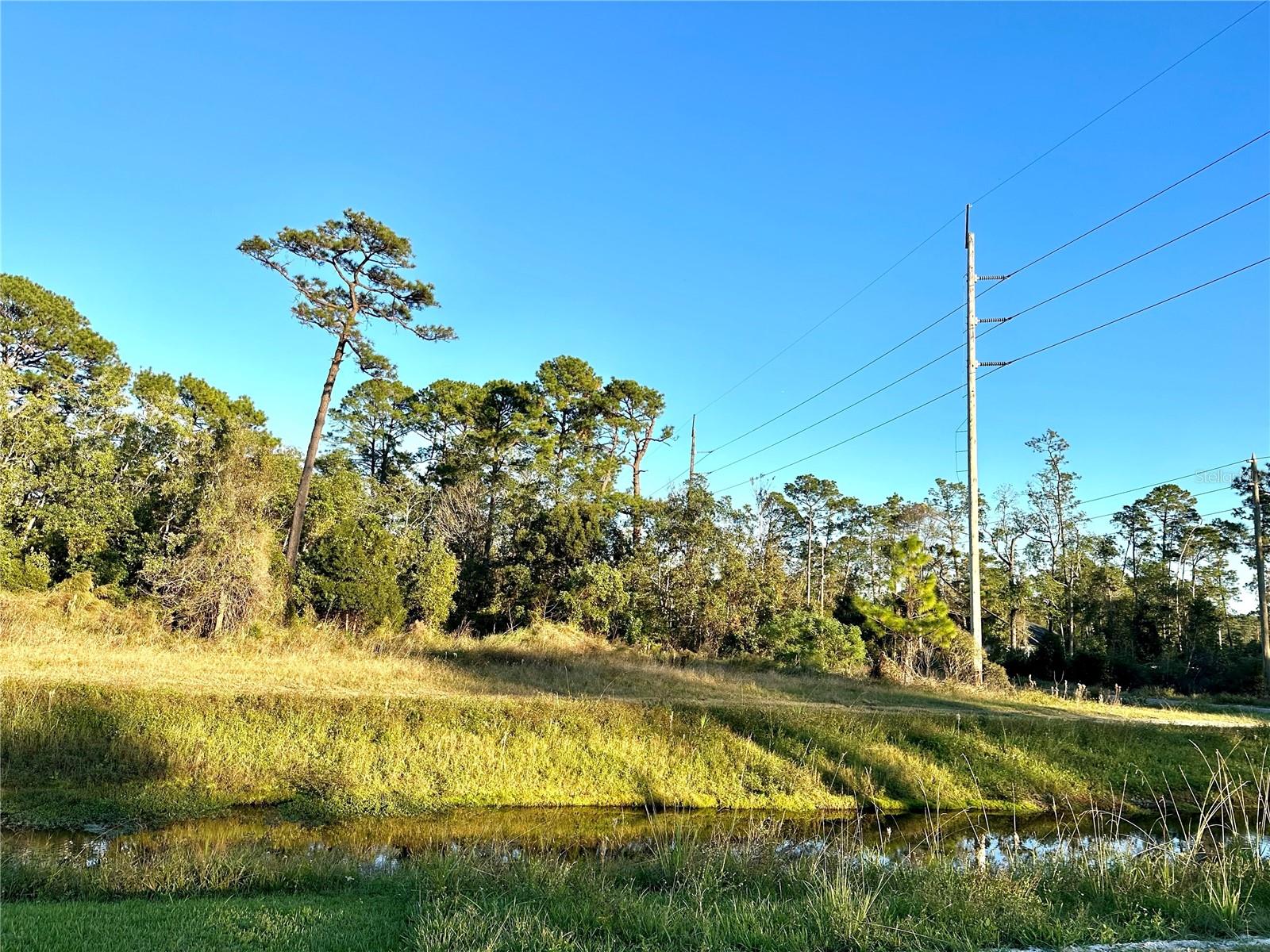 DAYTONA PARK ESTATES SEC C - Land