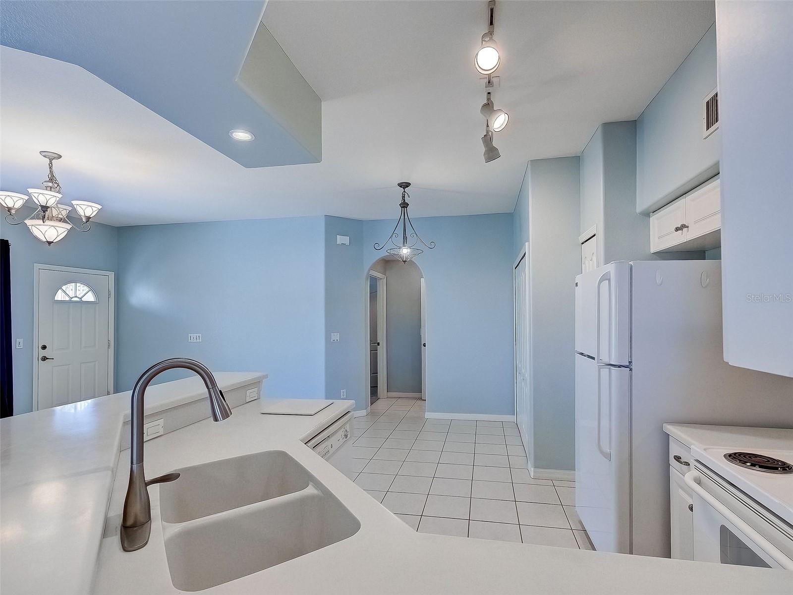 L PAVIA - Residential